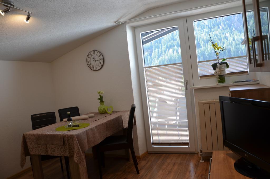 Appartement Alpengluehn เอิทซ์ ภายนอก รูปภาพ